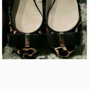 Michael Kors mid pump animal print $30.00